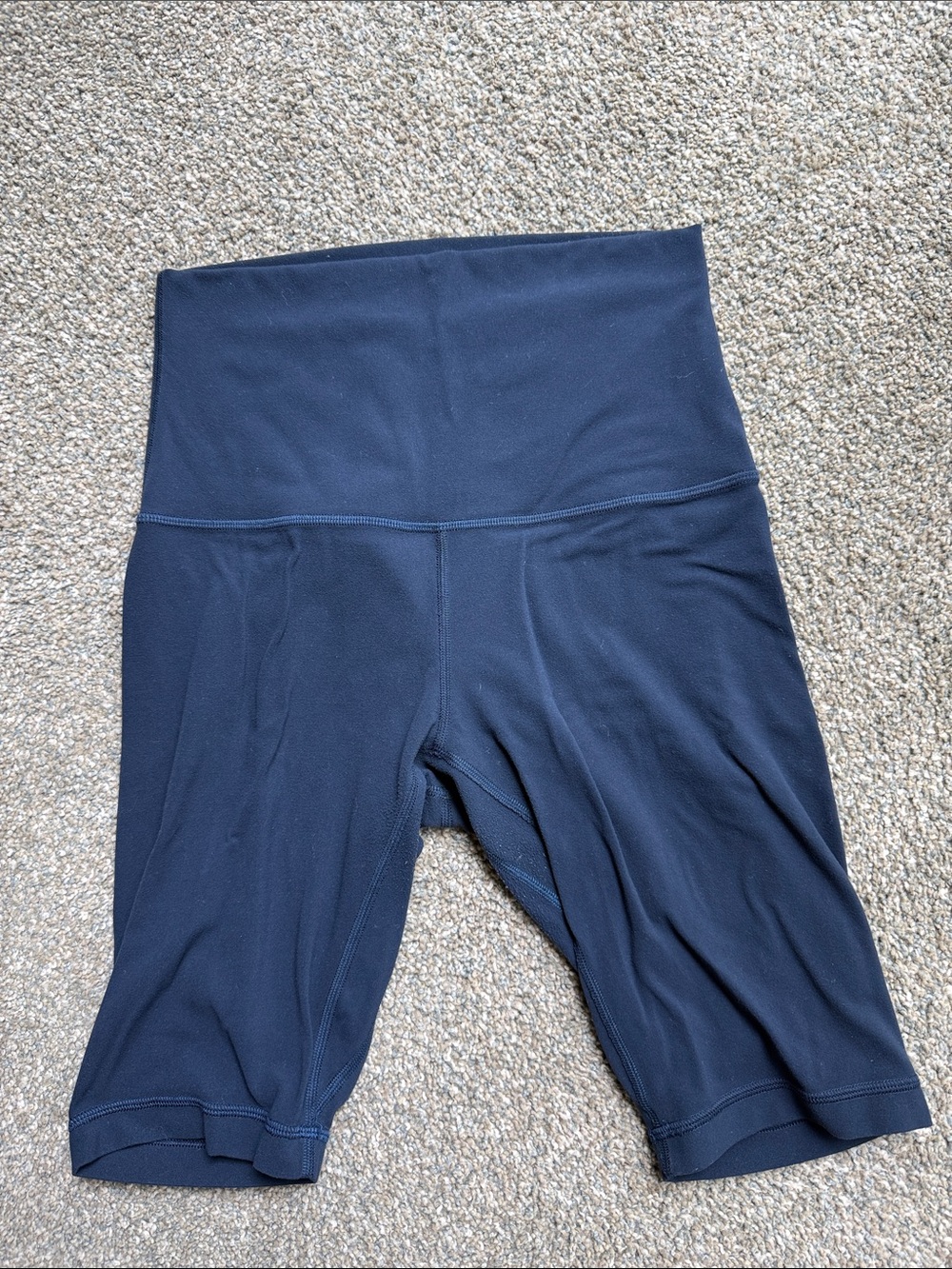 Lululemon align high-rise short 8”
